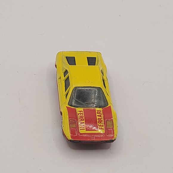 VINTAGE MATCHBOX TOYS 1981 NO.70 S=1/55 FERRARI 308 GTB RED YELLOW MADE IN MACAU - Picture 2 of 5